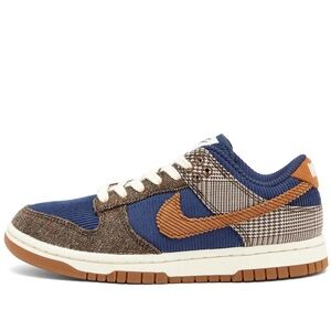Nike Dunk Low Premium in Tweed Corduroy In Size Women’s Size 9 Men’s 7.5
